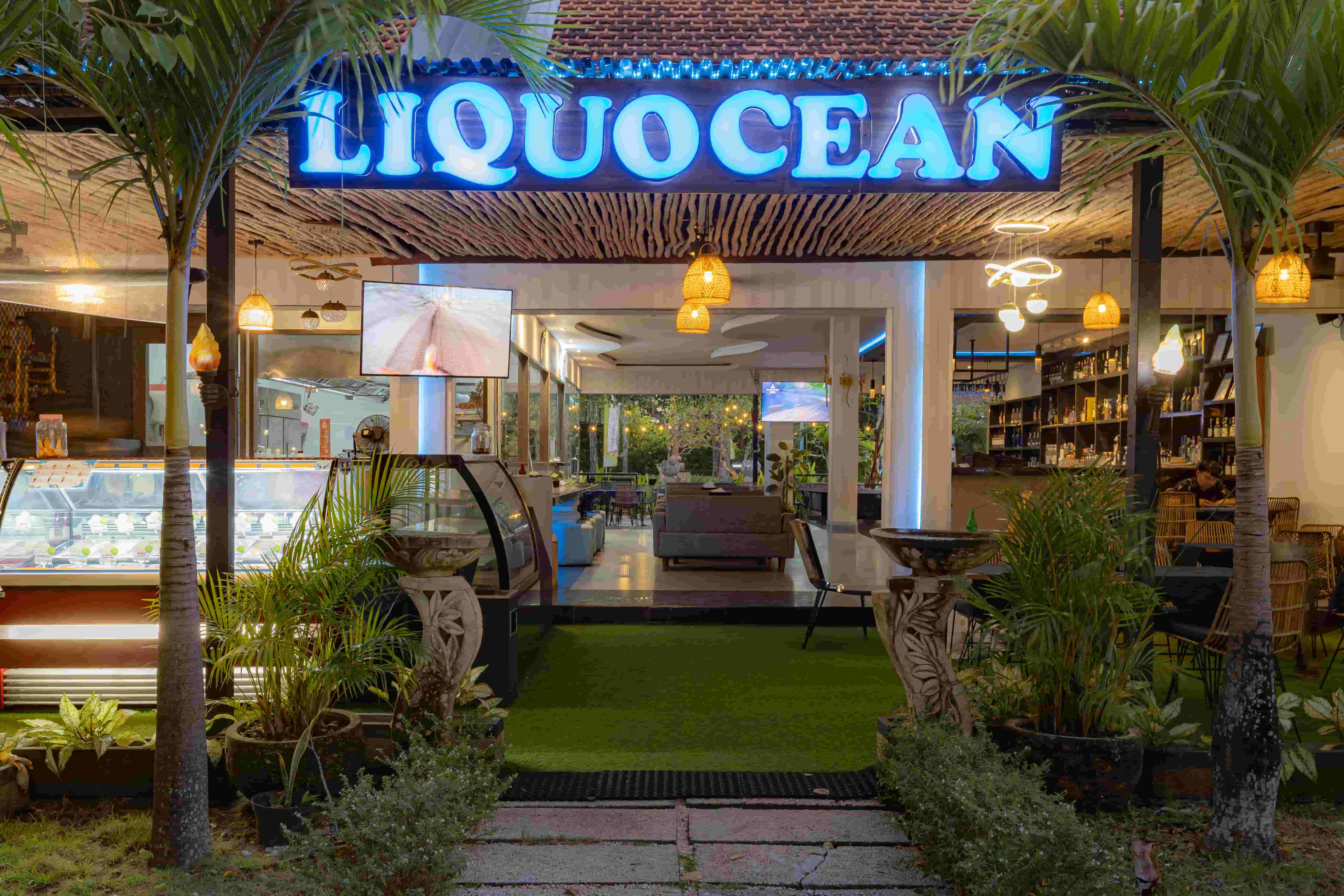 Liquocean Bar & Kitchen